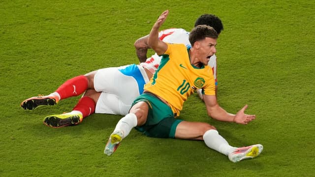 Socceroos buzzing: Popovic's charges up the ante