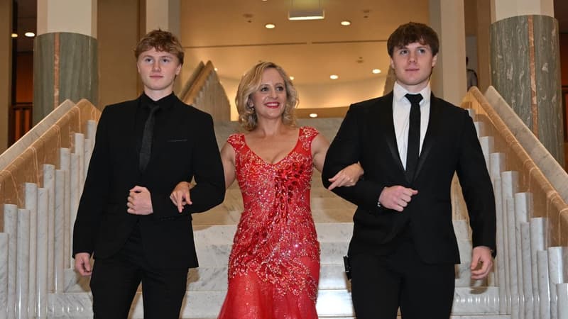 All frock and bubble at parliament's night of nights