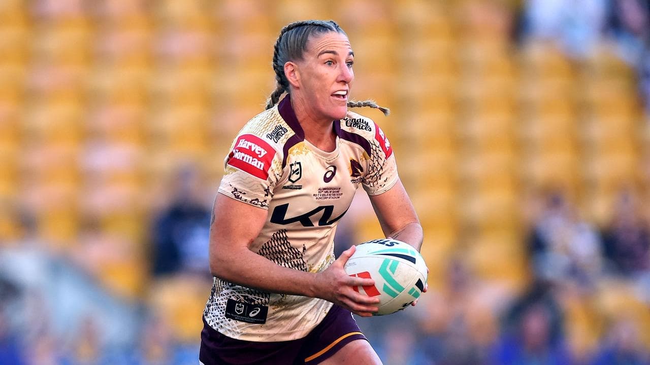 Six appeal gives Brigginshaw her full circle moment