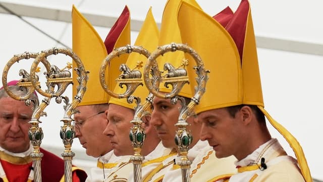Members of rebel Catholic group excommunicated: Vatican