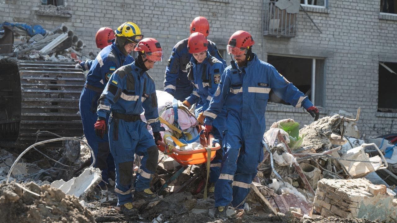 Russia bombards Kyiv in deadliest strike of 2026