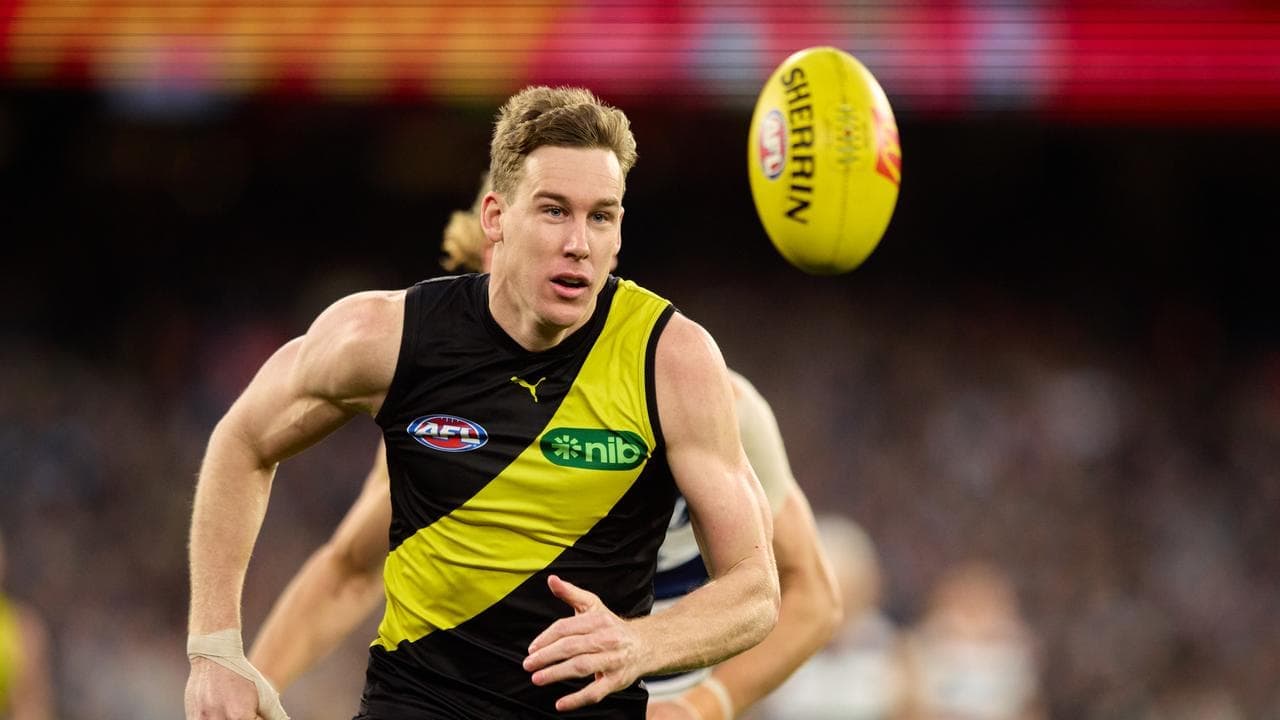 Yze says Lynch should play on, marvels at Butters' form