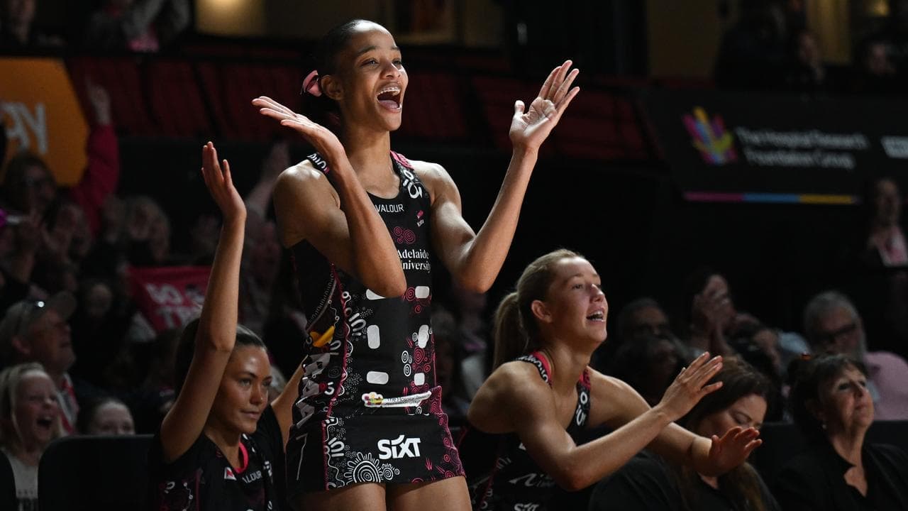 Thunderbirds star eyes title amid mental health battle