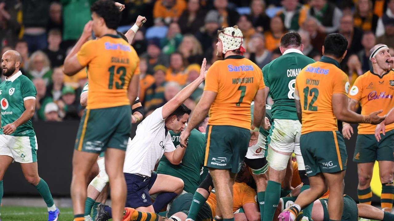 'Huge challenge': gutted Wallabies eye smarting France