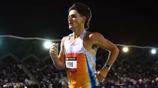 Aussie Myers stuns with new Oceania mile record