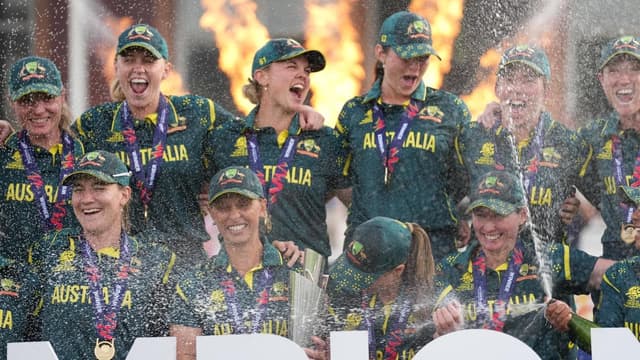Dominant Australia crush England in T20 World Cup final