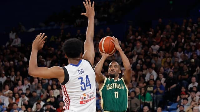 Bryce Cotton stars as Boomers down Philippines in Perth