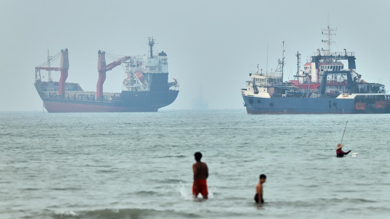 Tankers hit in Hormuz as millions mourn Iran's Khamenei