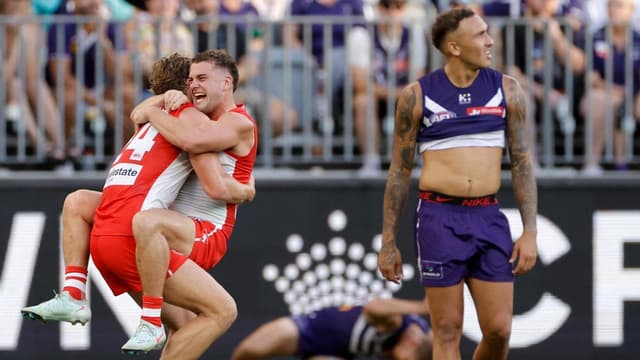 Dockers make surprise ruck move ahead of blockbuster