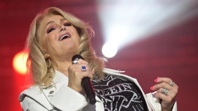 Total Eclipse of the Heart singer Bonnie Tyler dies