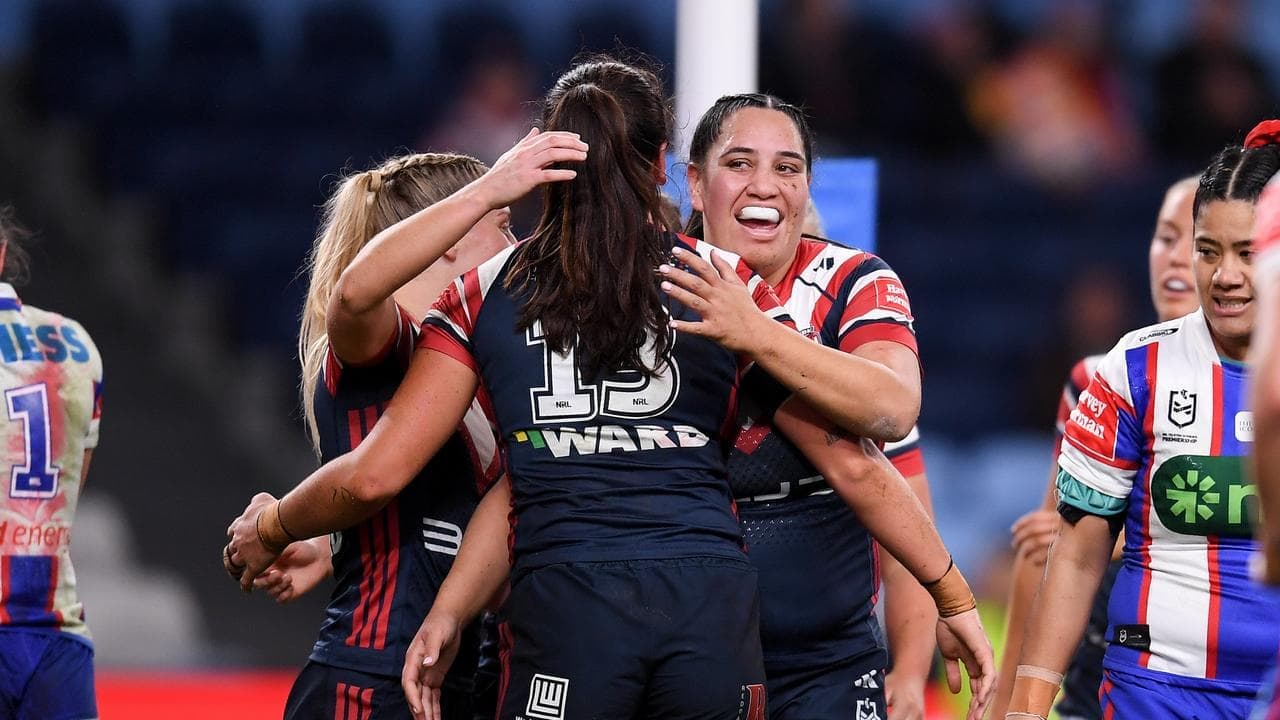 Roosters hold off Knights in clash of NRLW heavyweights