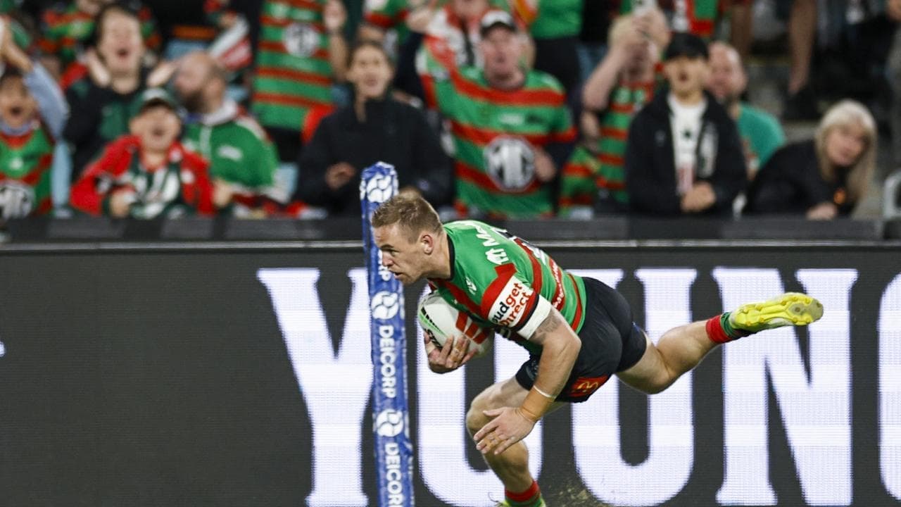 'Thanks Sammy, mate': Burgess' role in Dufty comeback