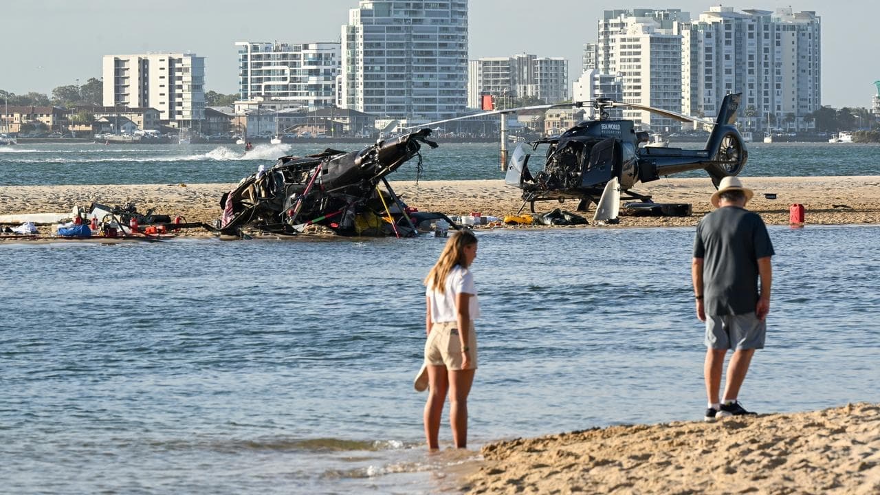 Claim choppers blocked pilot view before crash 'false'