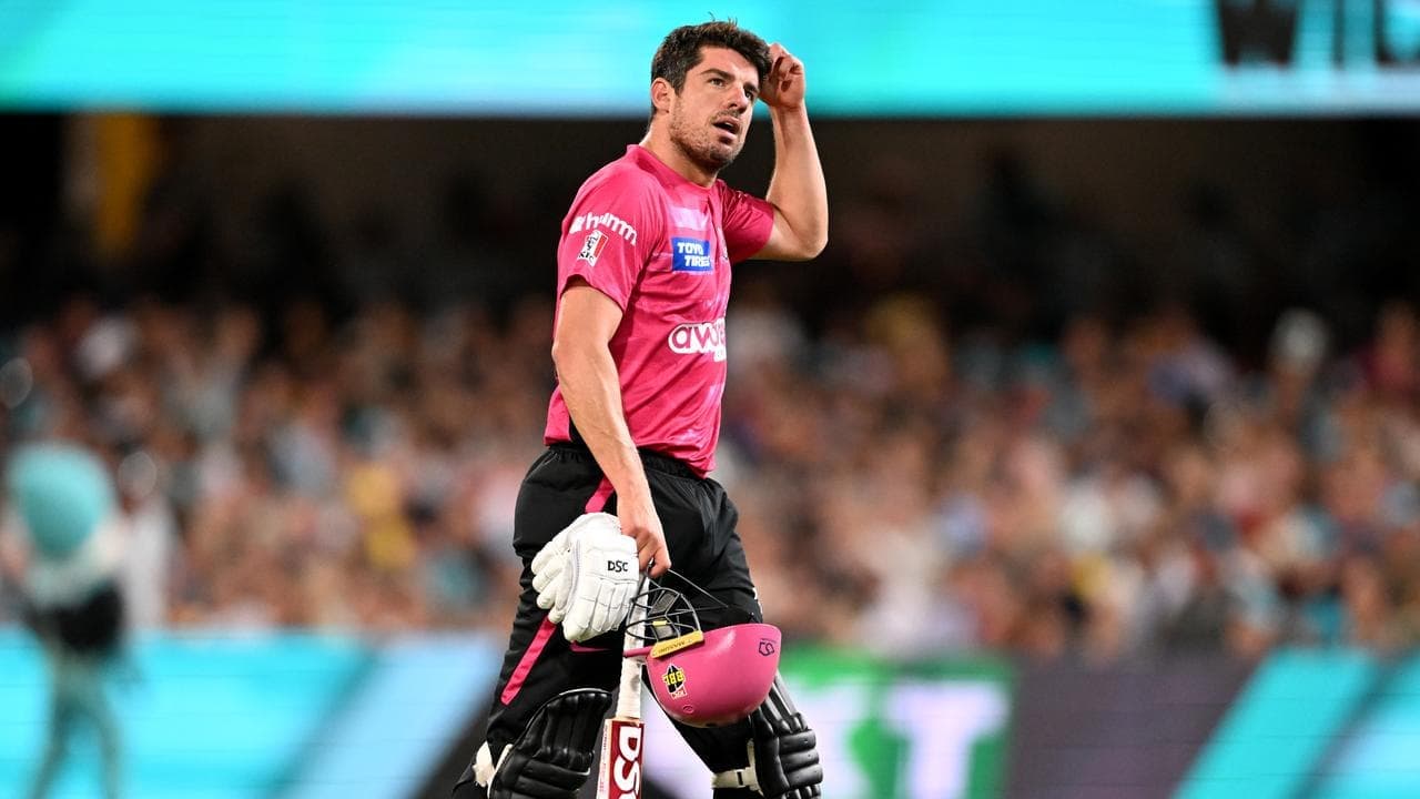 'Didn't feel right': NSW cricket great calls stumps