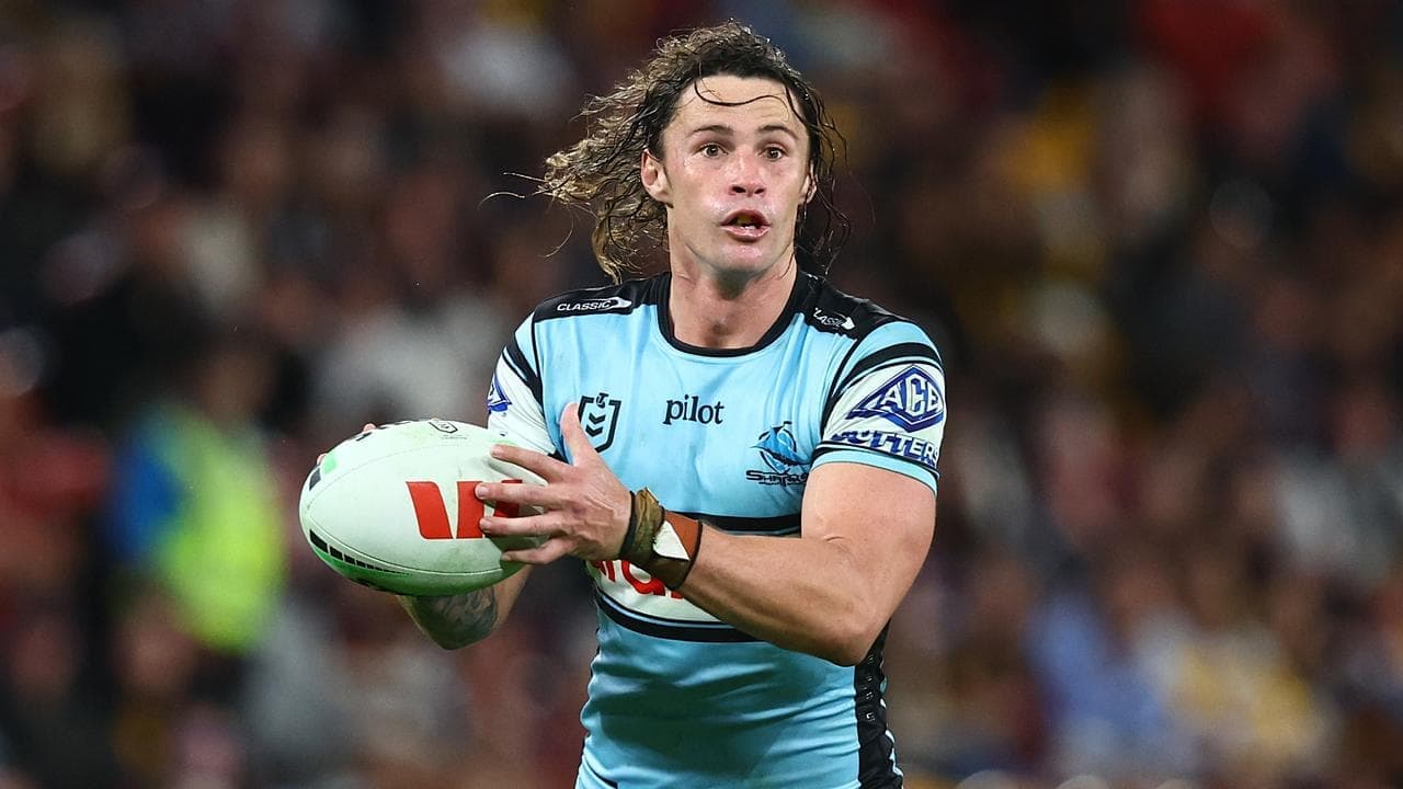 Sharks star now better at handling the heat: coach