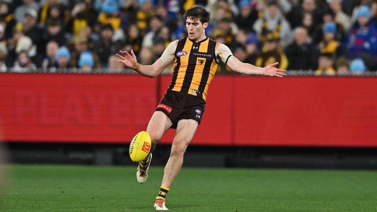 Hawks receive mixed injury news as star suffers setback