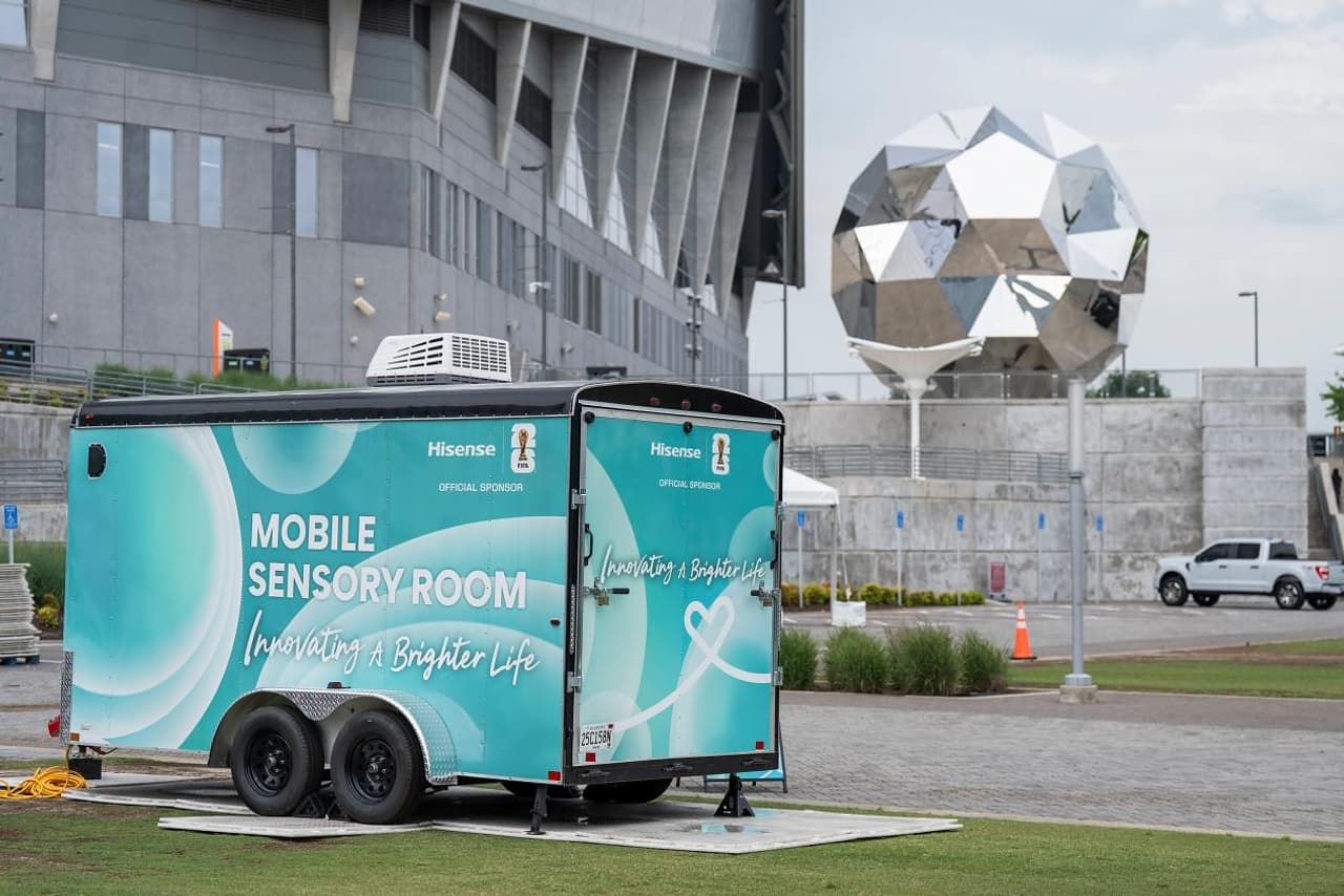 Finding Calm in the Roar: Hisense Creates More Inclusive FIFA World Cup 2026™ Experiences for Fans Across All 16 Host Cities