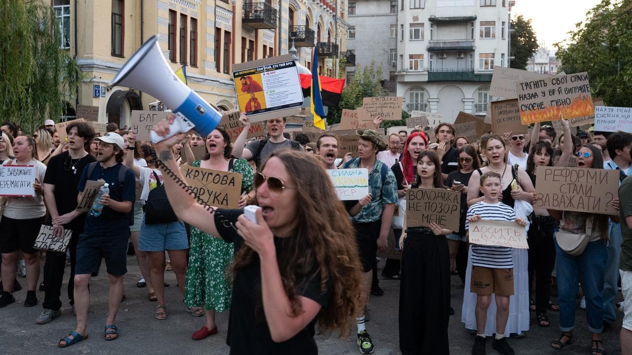 Russian strikes go on as Zelenskiy faces defence outcry