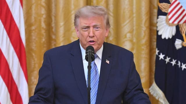 Trump puts election security at centre of midterm fight