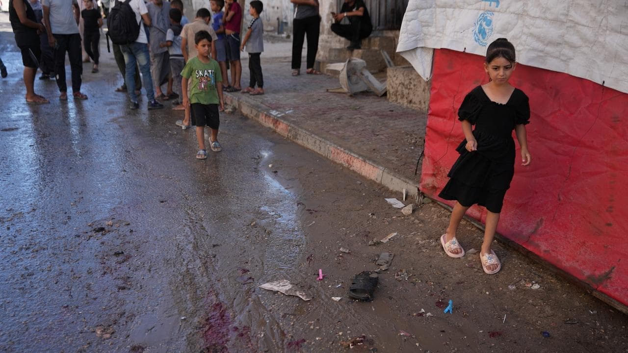 Israel strikes kill people 'during Gaza Strip funeral'