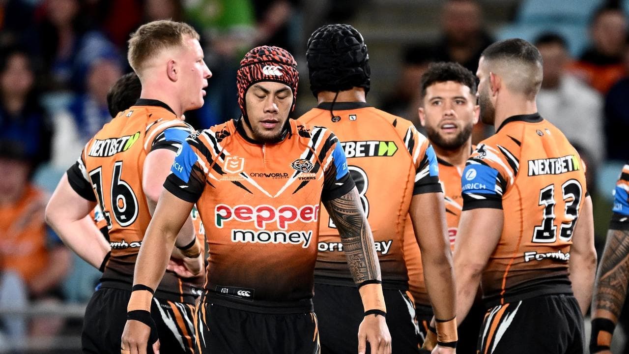 Luai fails to fire, Twal binned as Dogs demolish Tigers