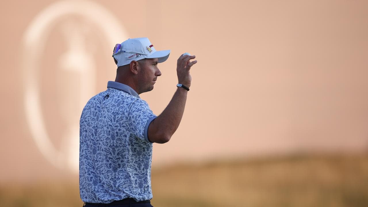 Aussie saved by wonder shot as Burns takes Open command