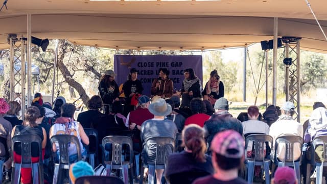 Traditional owners call for Pine Gap spy base shutdown
