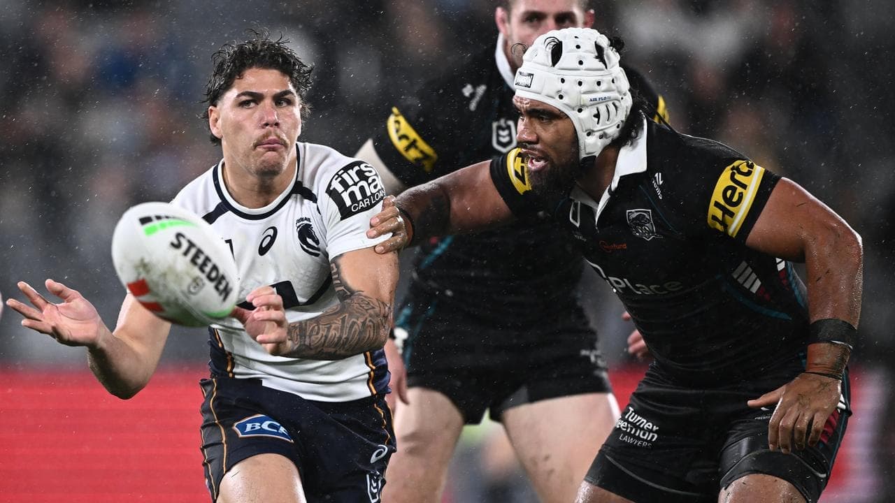 ‘Like Locky’: two-in-one Walsh finds Broncos formula