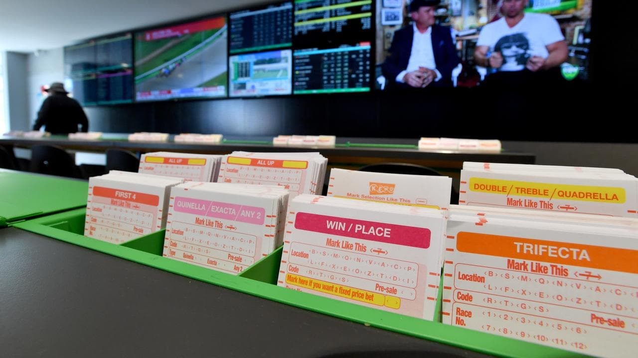 Ministers downplay gambling reform ahead of conference