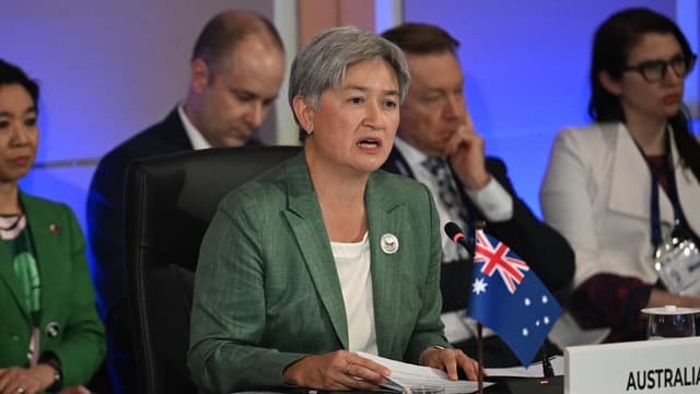 Minister vows 'single power' won't set country's future
