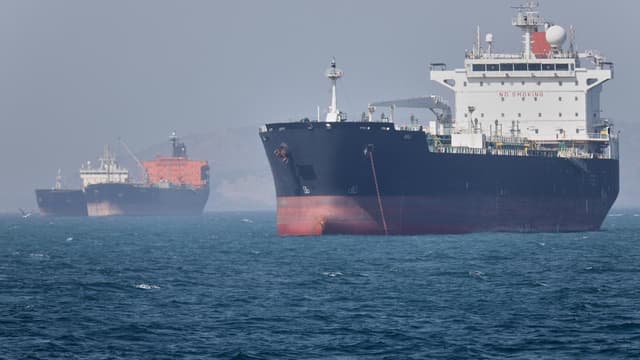 New threat to global oil as Houthis hit Saudi tankers