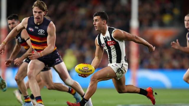 Daicos masterclass helps Collingwood stun Adelaide