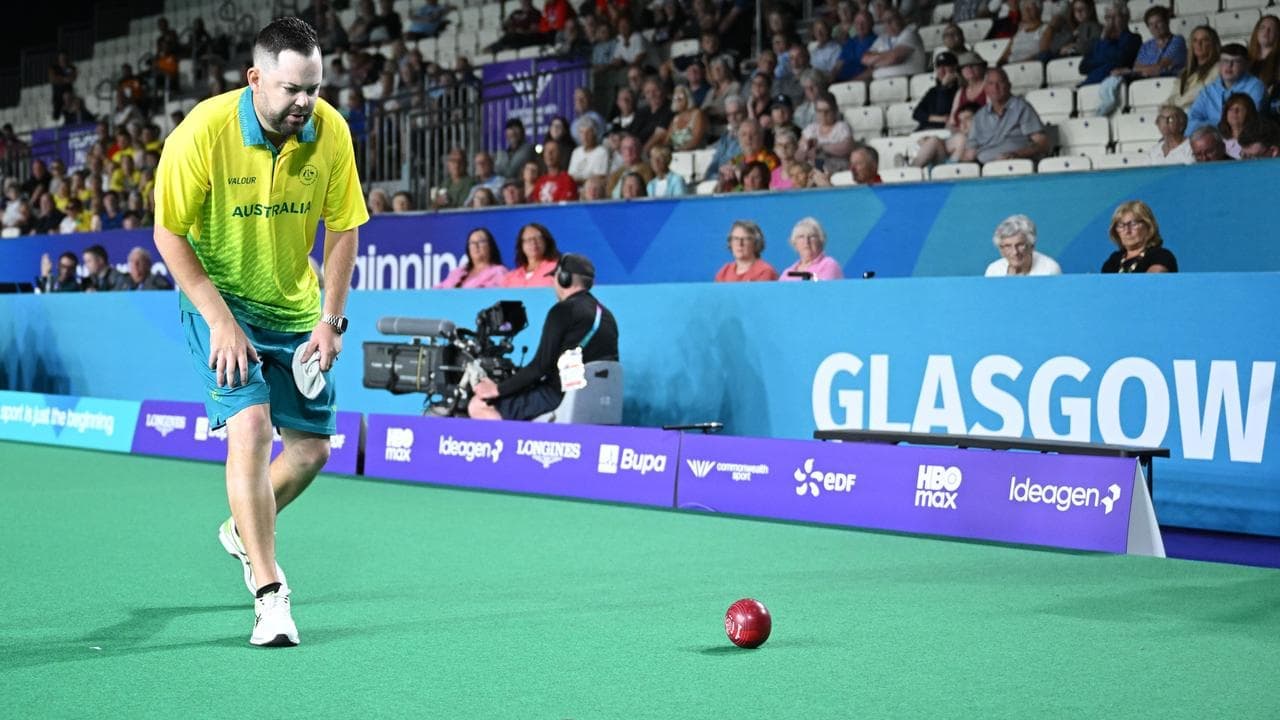 Games begin with 'nerve-racking' Disco win, Zambia rout