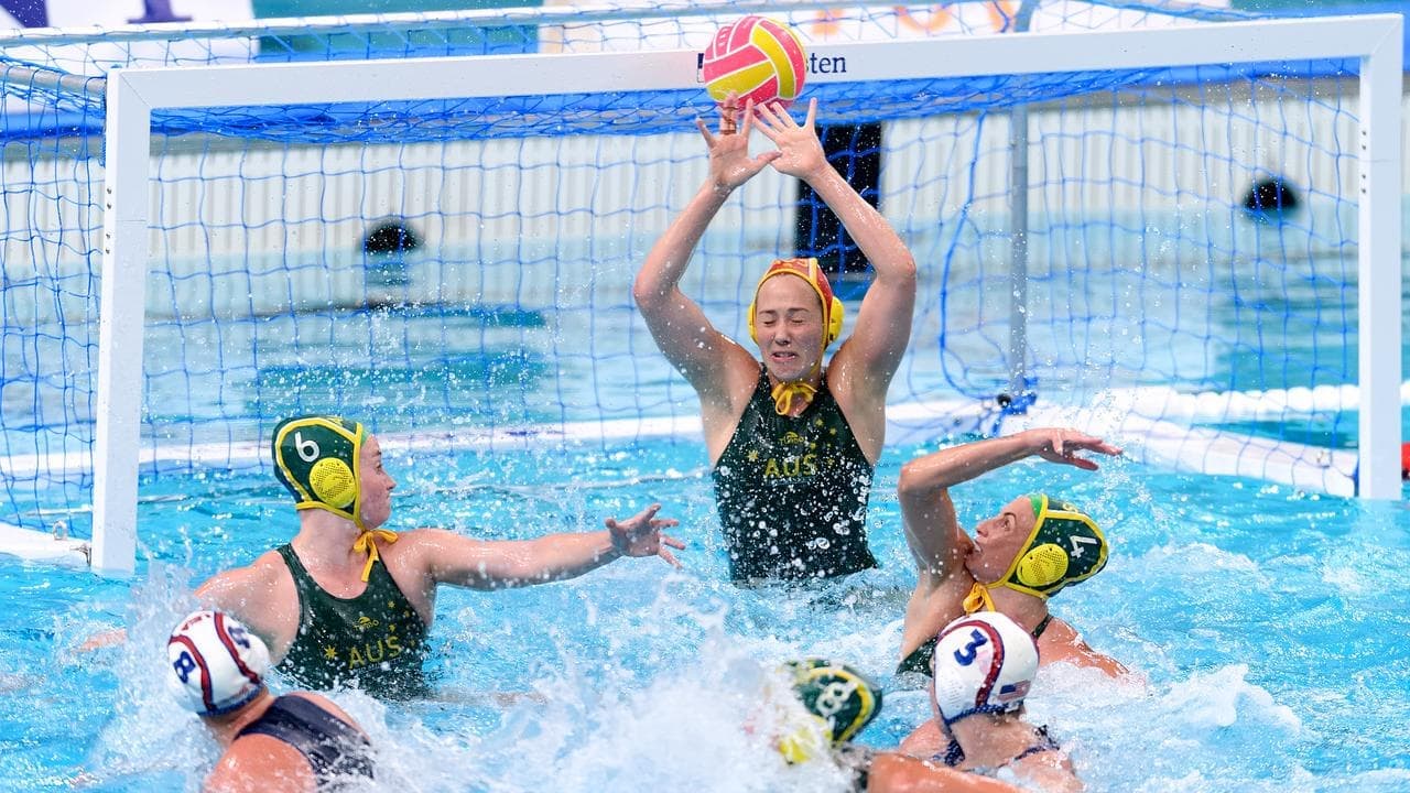 Gold medal hopes over for gallant Aussie Stingers