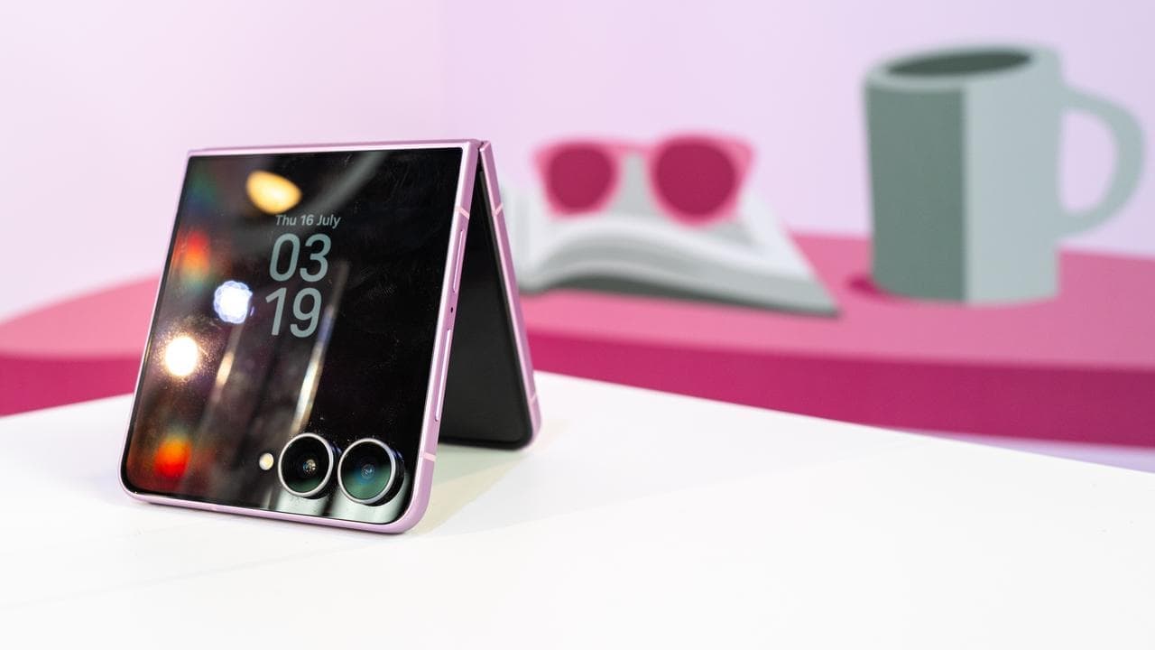 Joining the fold: flexible phones target more consumers