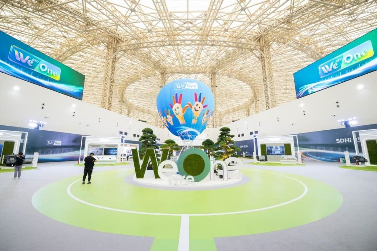 Weichai's Five Tech Routes Global Debut: Diverse Paths to a Green, Smart Future
