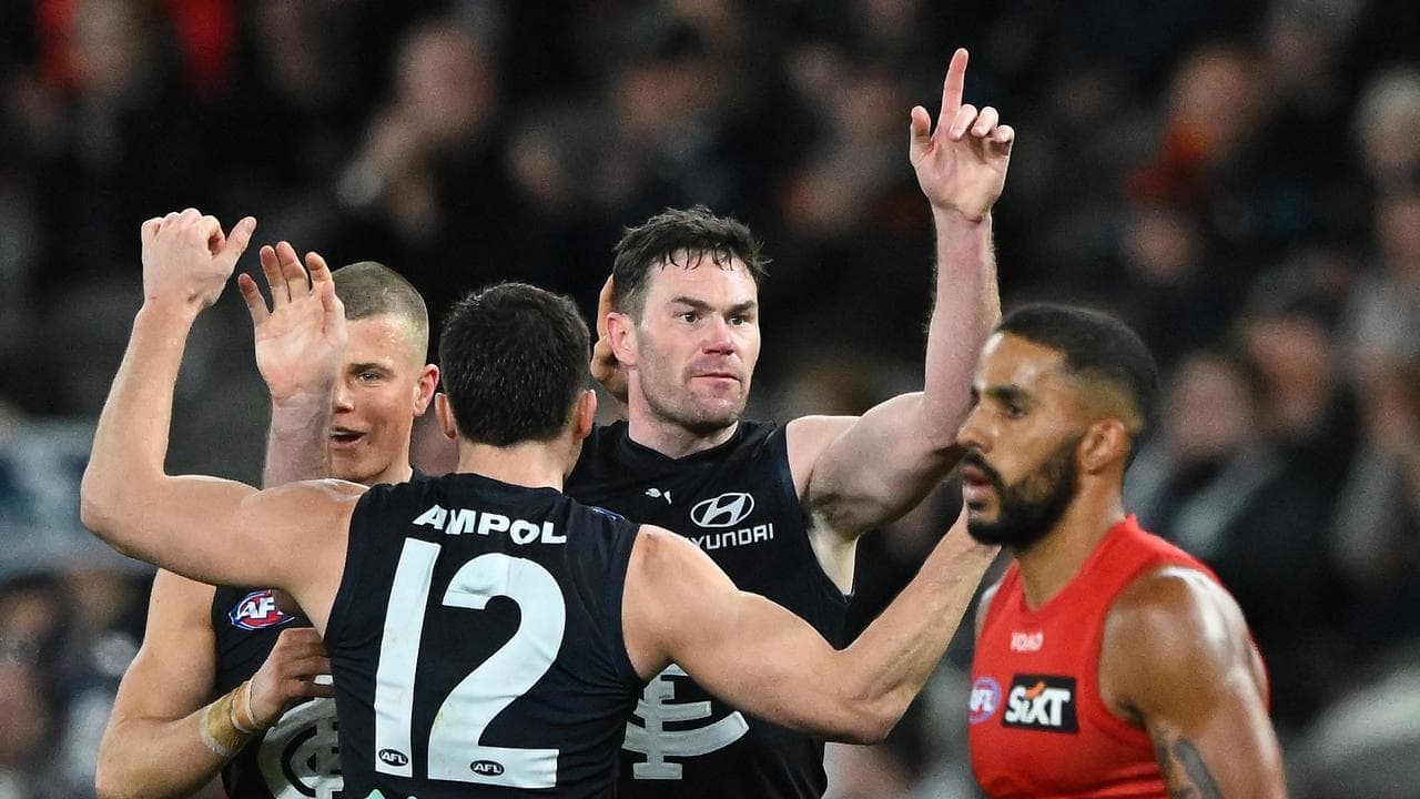 Defiant Hardwick backs Suns to rise from 'darkest days'