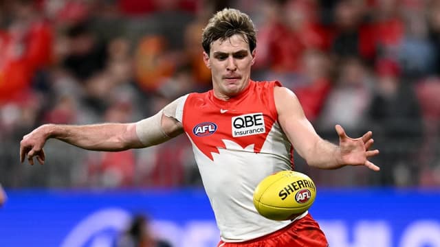 Gulden makes history as Swans bounce back in derby win