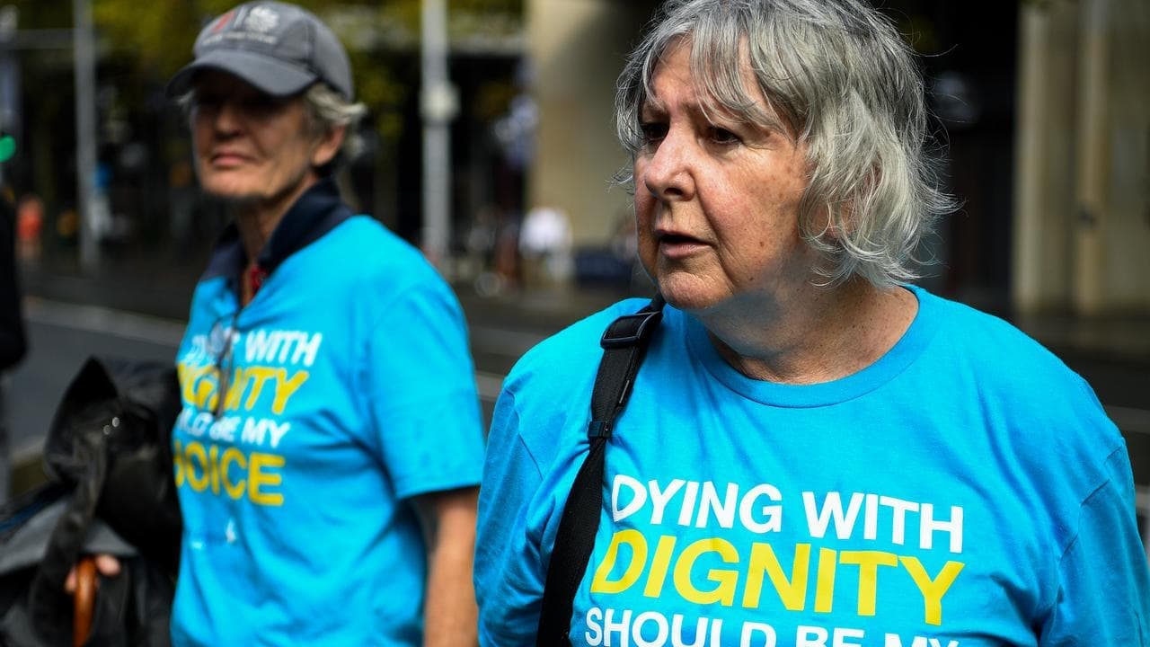 Crossbench to force Labor hand on telehealth euthanasia