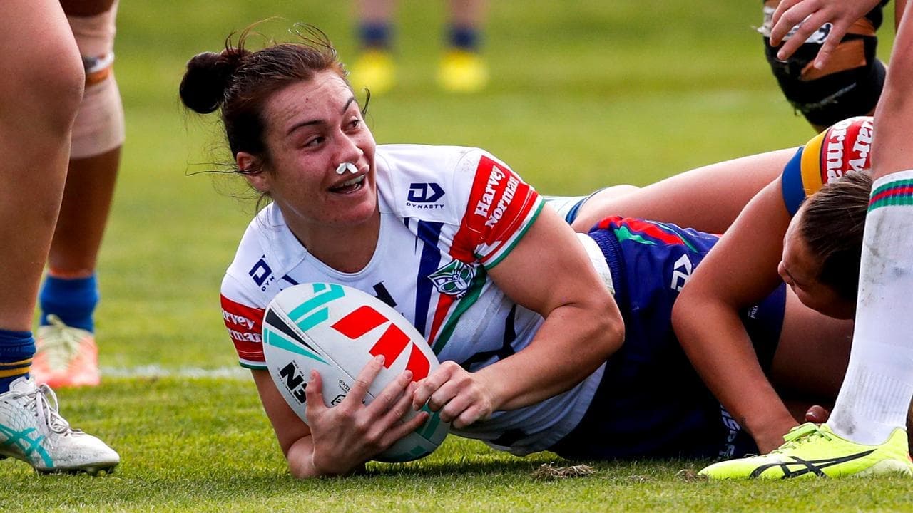Warriors prevail as Broncos, Roosters extend hot start