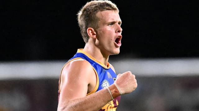 Coaches spar after Lion's crude shove attracts scrutiny
