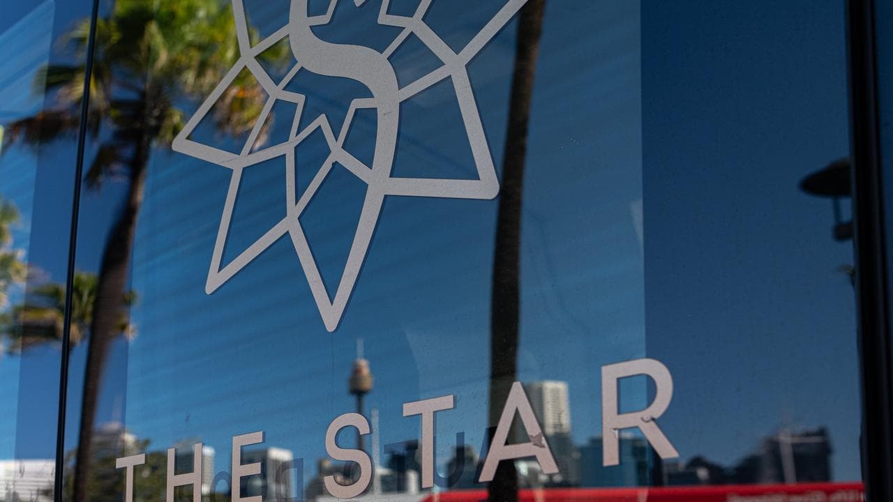 Casino group still in the red as licence issues weigh