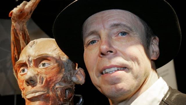 Von Hagens, Body Worlds exhibition anatomist, dies