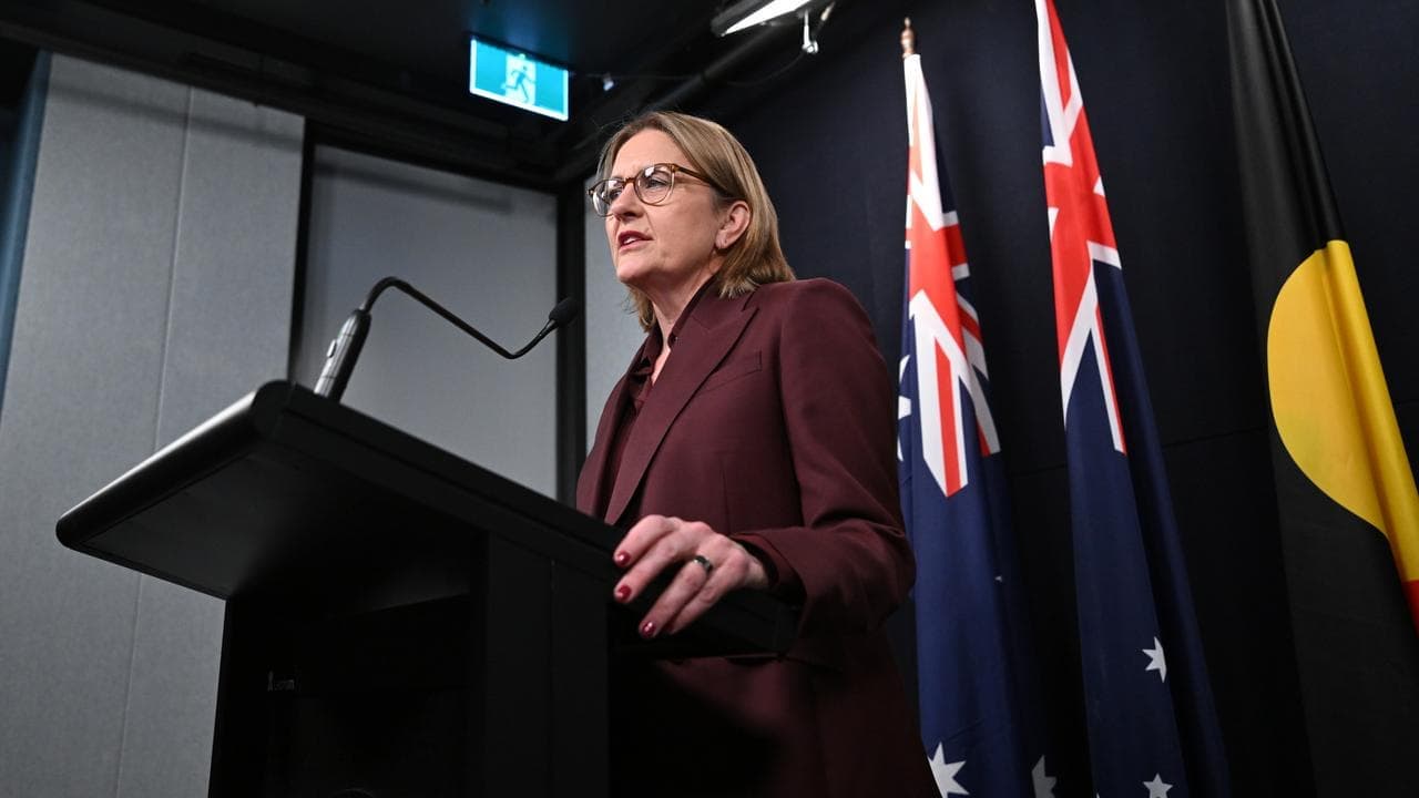 'Goodbye': premier bows out of Labor leadership contest