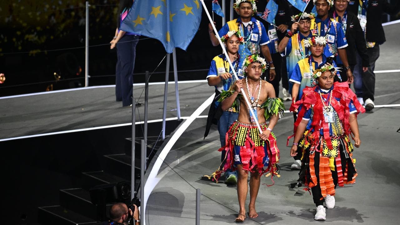'My bloodline': teen boxer brings Tuvalu fire to Games