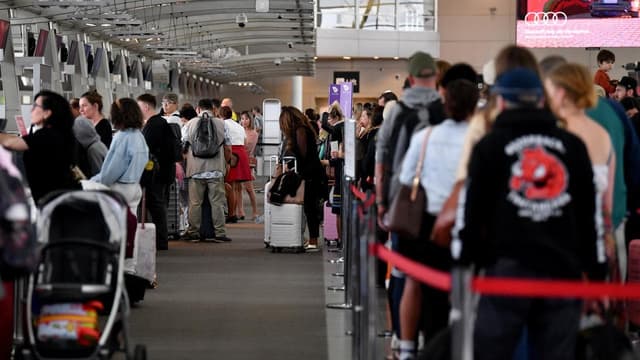 Migration plummets from post-pandemic record highs