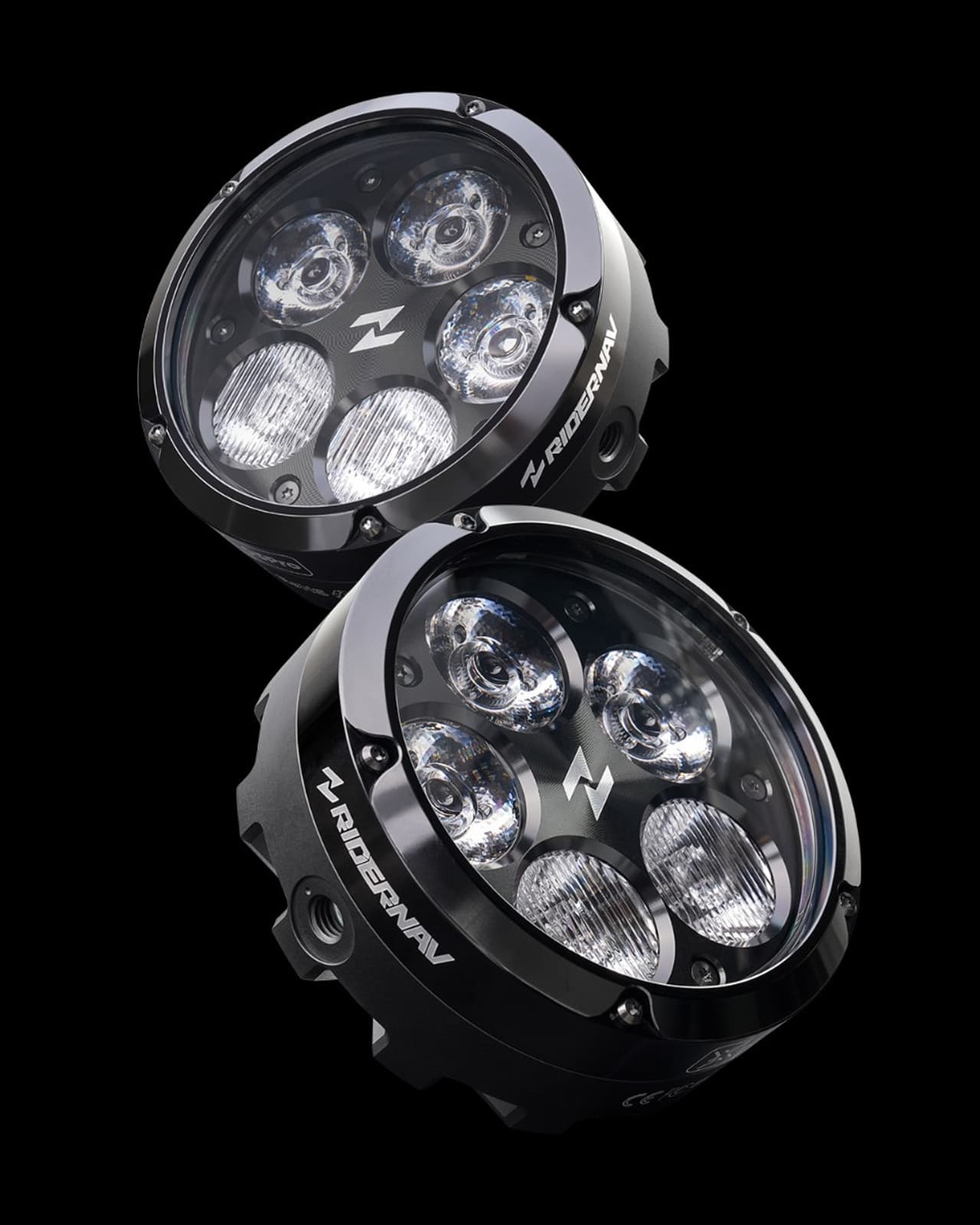 RiderNav Launches Q5 Pro: 22,000-Lumen Auxiliary Lights for Any Motorcycle, with Native BMW Wonder Wheel Control