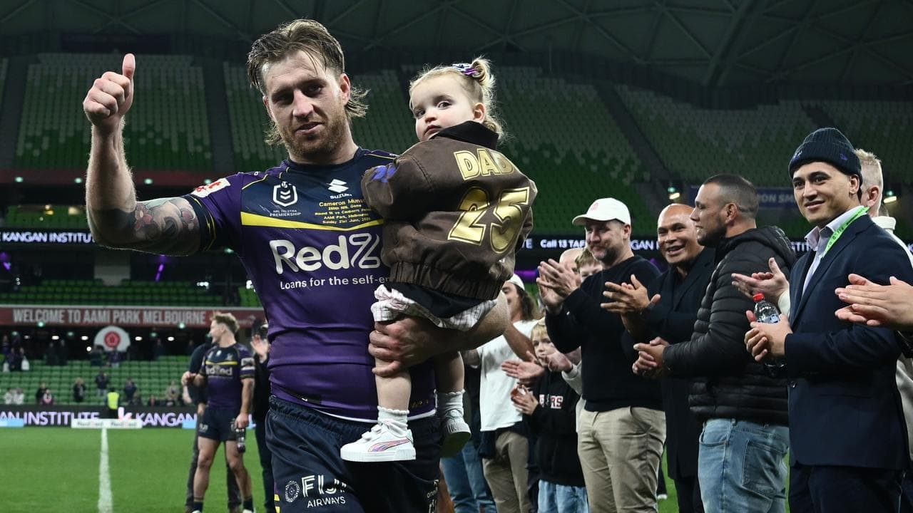 'I've taken pay cuts': Munster opens up on PNG interest