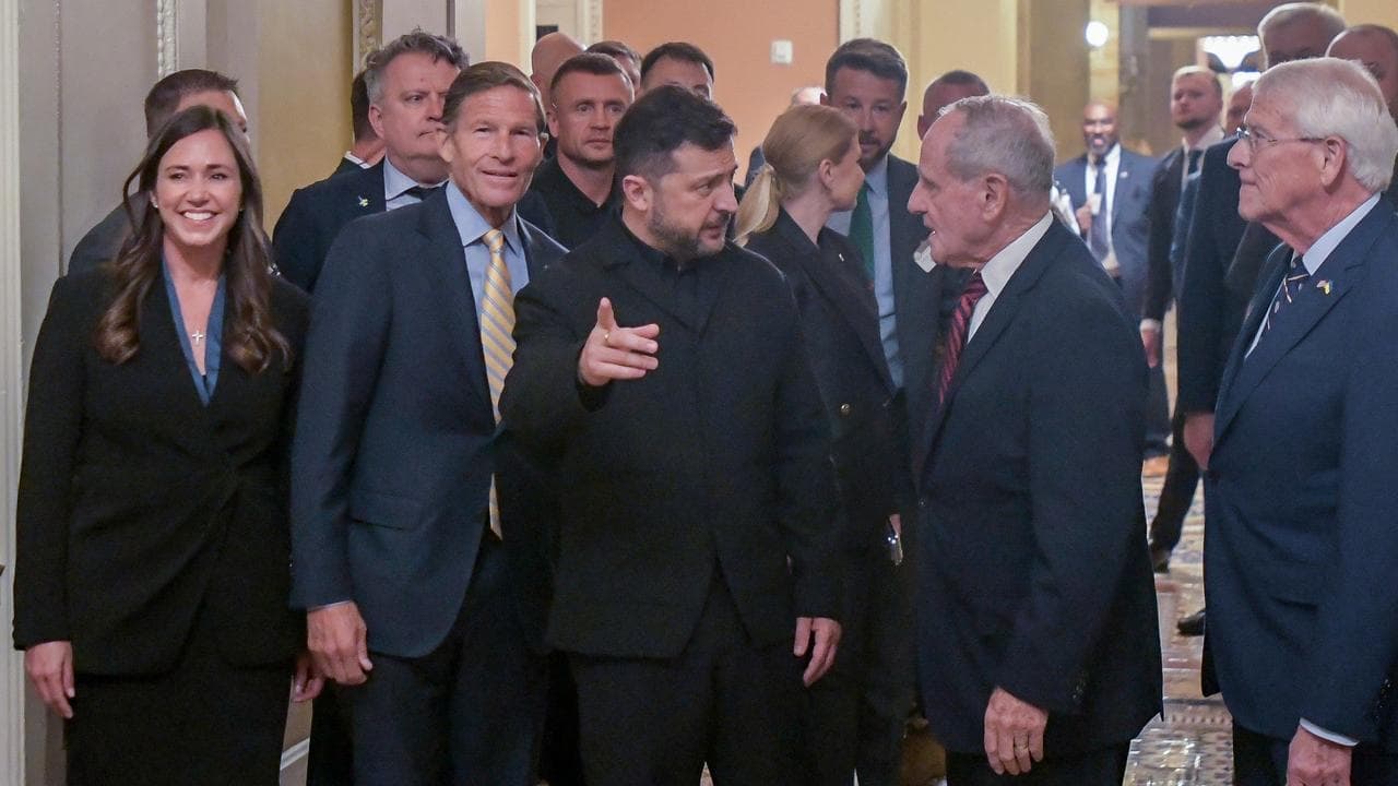 Ukraine hits Russian refineries, hours after US talks