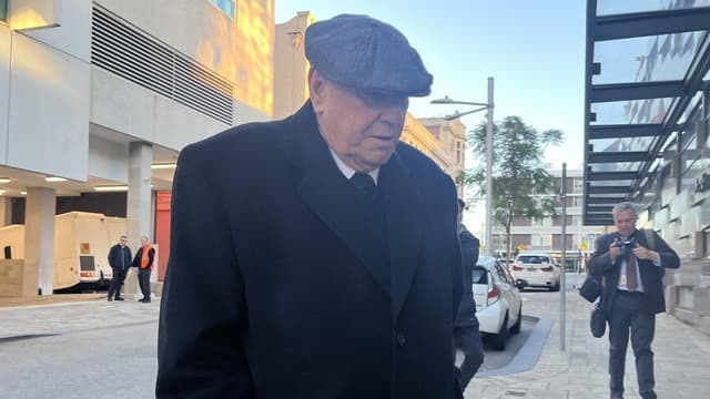 Aboriginal man testifies 'bishop groomed us' at BBQ